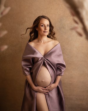 valokuvaukset raskaana oleville naisille helsinki Vauvakuva Atelier Aino