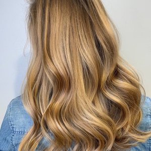 balayage korostaa helsinki Hair Design Helsinki