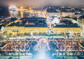 kaupat nayttelykeittioita varten tyhjennysmyyntiin helsinki Vanha Kauppahalli